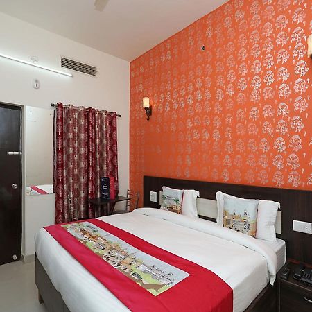 Oyo 11041 Hotel Taj Ansh Agra  Exterior photo