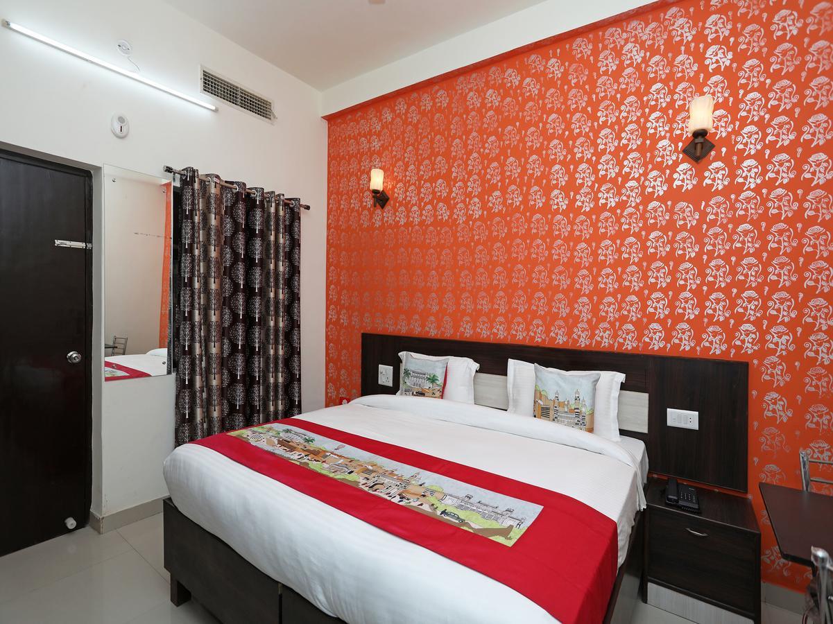 Oyo 11041 Hotel Taj Ansh Agra  Exterior photo