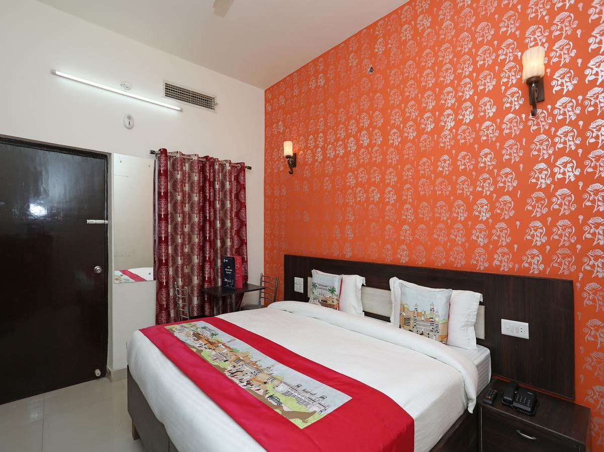 Oyo 11041 Hotel Taj Ansh Agra  Exterior photo